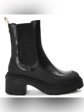 NWT Hugo Boss Carol Chelsea Boot